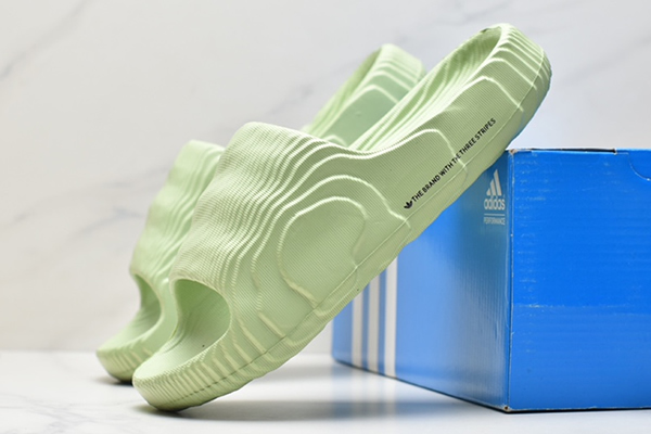 Adidas Originals Adilette 22 Slides GX6946